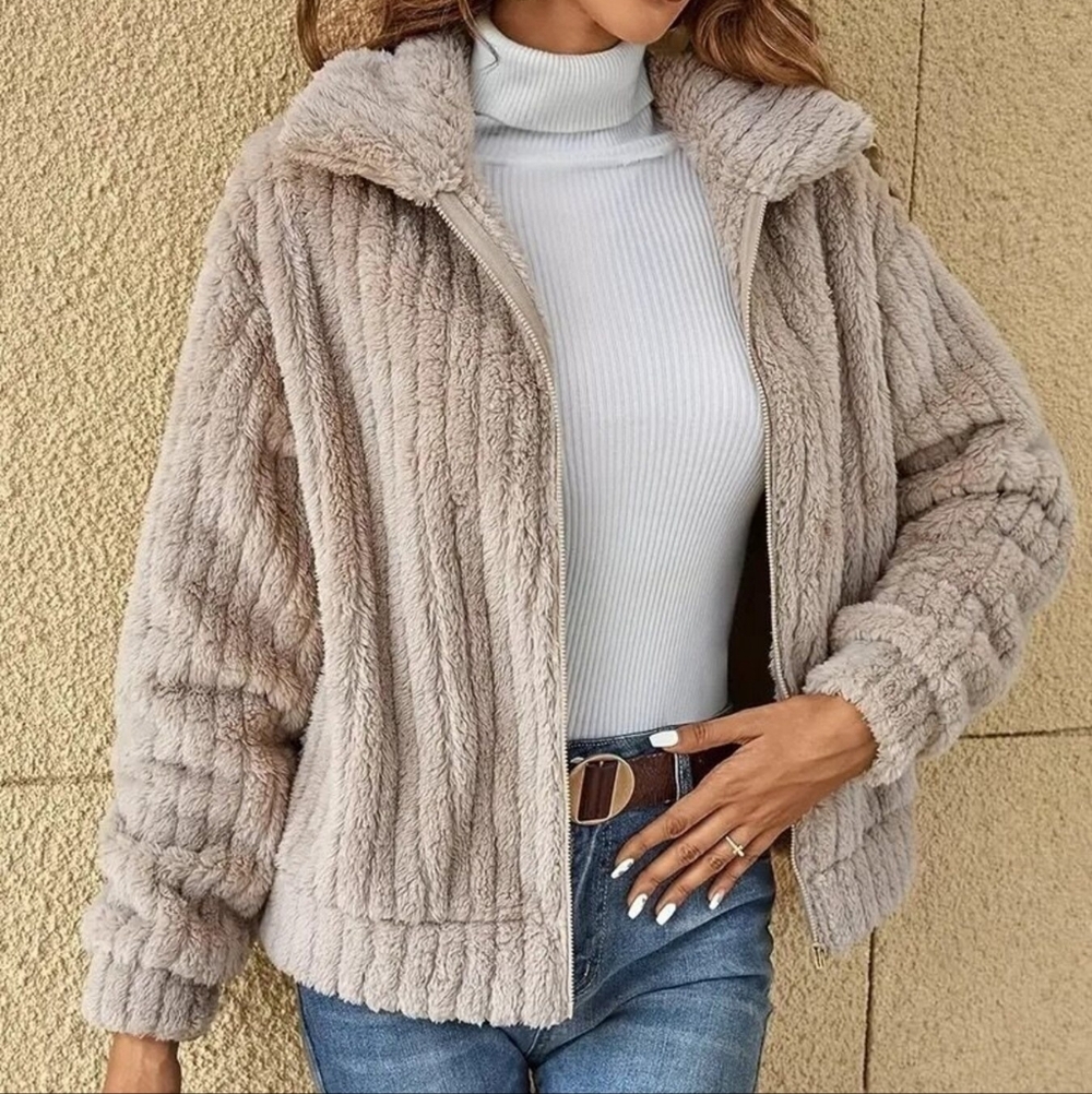 Morning Glow Fleece Jacket